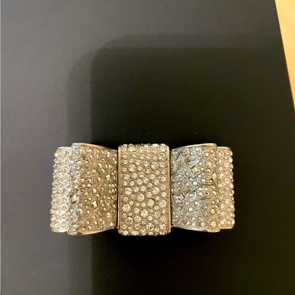 CHANEL BOW BROOCH